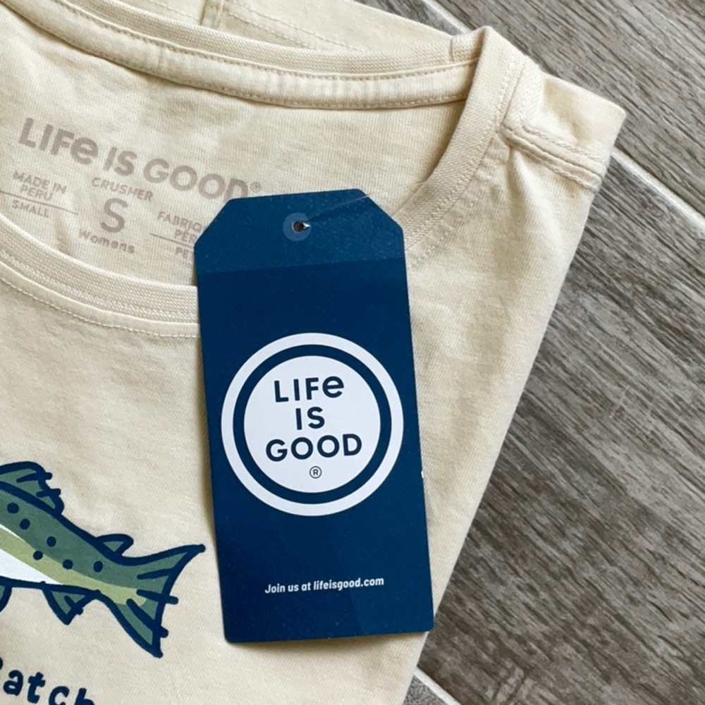 Life is Good Crusher T-Shirt Women’s S NWT